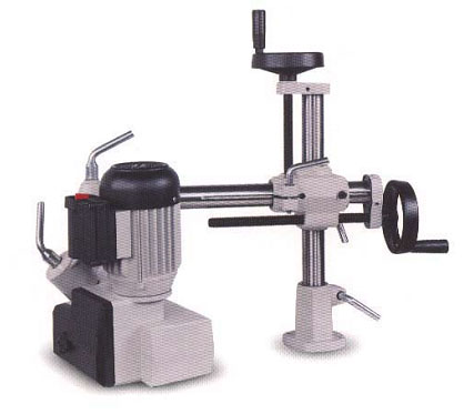PF-32 Junior Feeder (Light Duty)